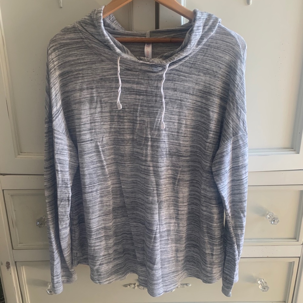 Women’s Gilligan & O’Malley lounge hoodie